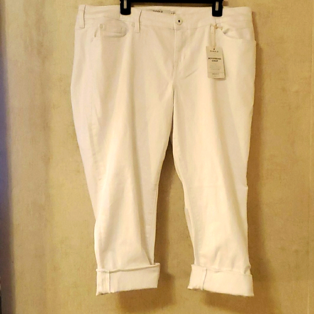Torrid boyfriend crop jeans